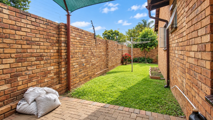 3 Bedroom Property for Sale in Safari Gardens North West